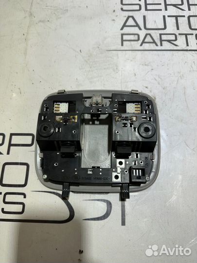 Центральный плафон Kia Soul AM G4FC 2009