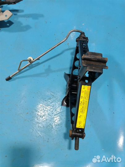 Домкрат Land Rover Freelander 2 (2006-2015)