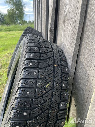 Viatti Brina Nordico V-522 195/65 R15 91T