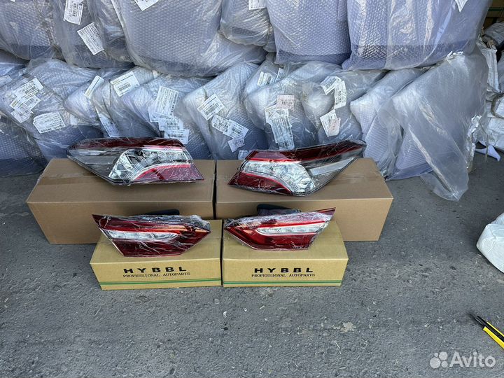 Фонари задние Toyota Camry 70/75