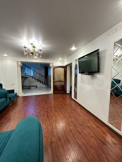 Дом 315 м² на участке 20 сот.