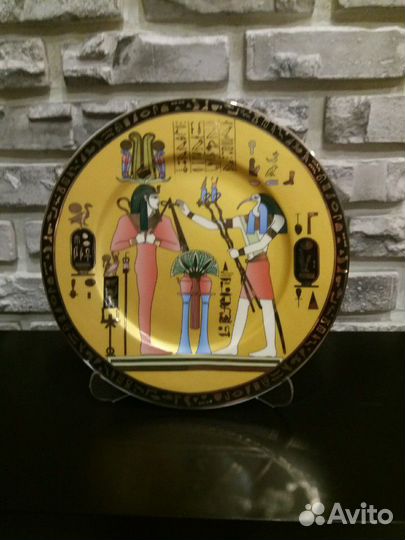 Коллекционная тарелка Fathi Mahmoud Limoges