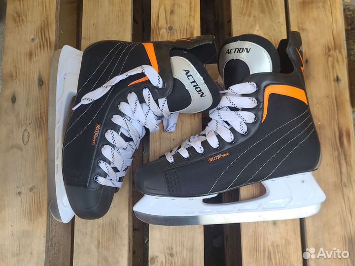 Коньки хоккейные action
