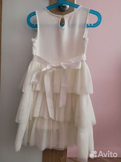 Платье праздничное