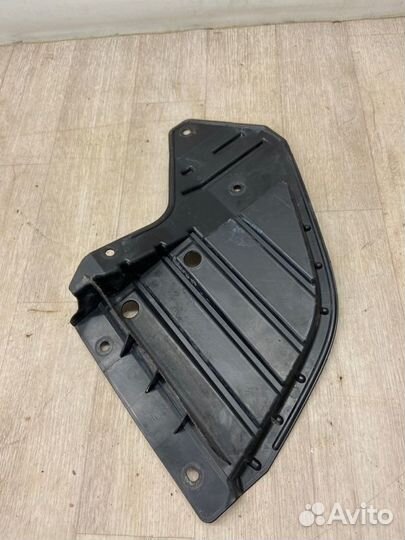 Защита бампера передняя левая Mitsubishi Lancer 9