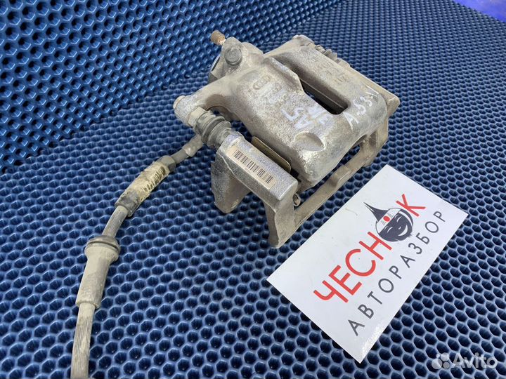 Суппорт задний правый Audi A5 8T 2007-2011