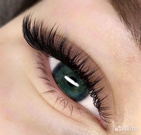 Наращивание ресницы