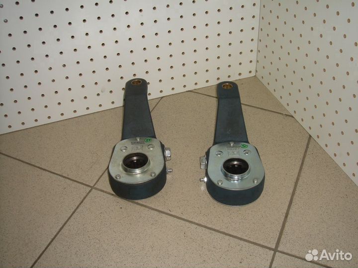 Регулятор зазора разж. вала scania 3/4s RH перед