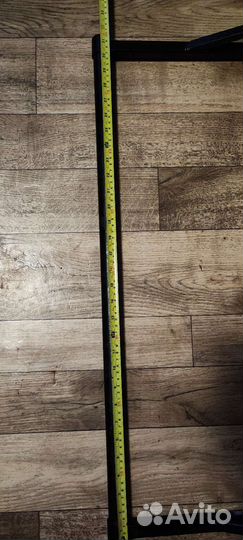 Турник настенный