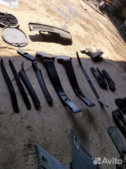 Задняя полка на Мерседес 140