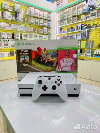 Xbox ONE S - полный комплект, гарантия