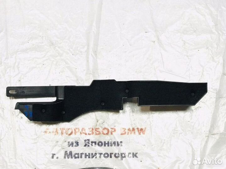 Обшивка багажника левая Bmw X3 E83