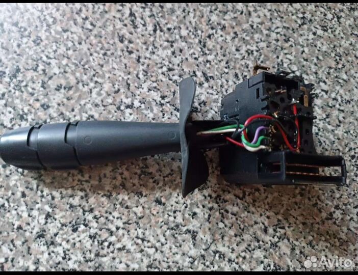 Подрулевой переключатель