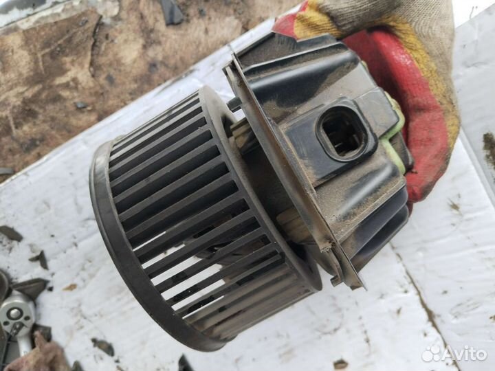 Моторчик печки рено меган 2