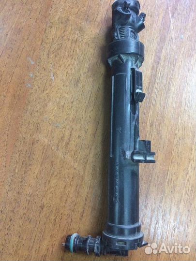 Форсунка омывателя фар правая Mercedes w166 a16662