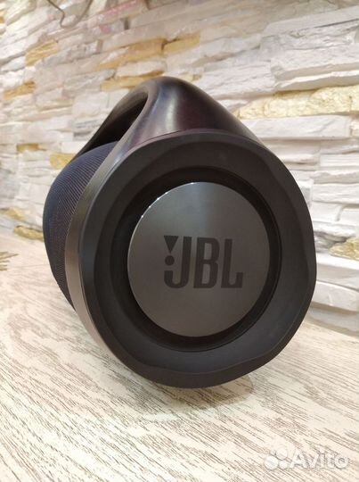 Колонка jbl boombox