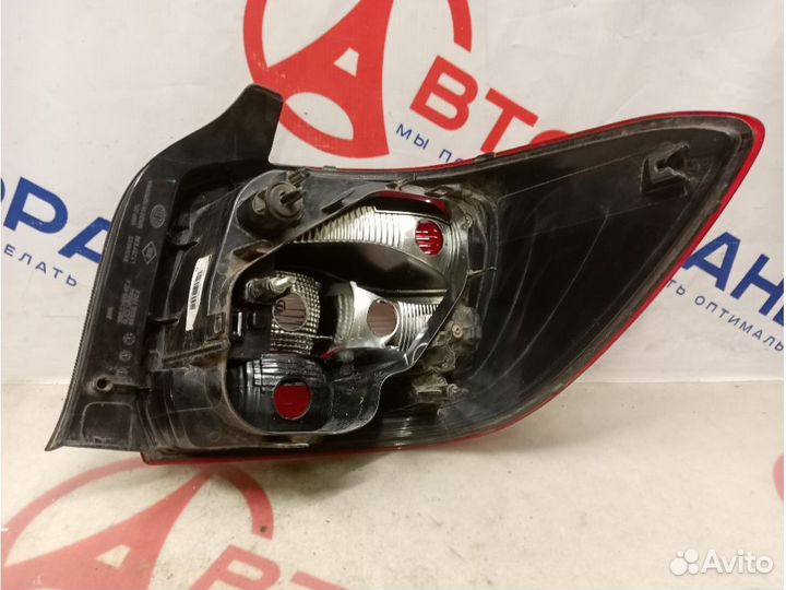 Фонарь задний левый, 265556233R renault logan 2, 3050100