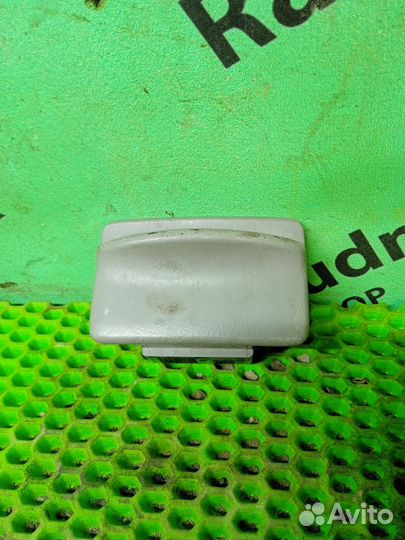 Пепельница Nissan Cube