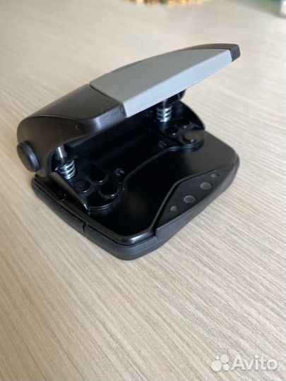 Дырокол ErichKrause