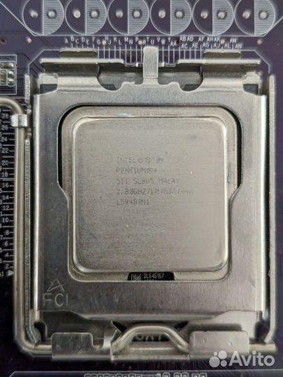 Материнские платы 775