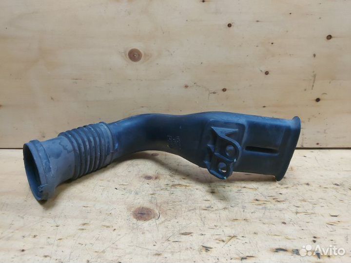 Воздухозаборник Honda Cr-V RD5 K20A 2003