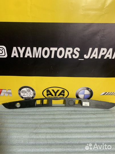 Накладка багажника W221