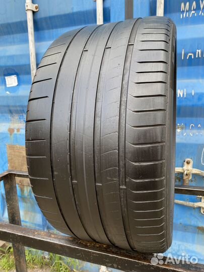 Pirelli P Zero PZ4 315/30 R21 107Y