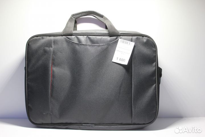 Новая Сумка чёрного цвета для ноутбука 17.3