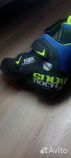 Ботинки лыжные trek Snowrock