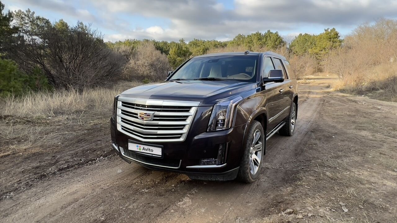 Cadillac Escalade: фото владельца