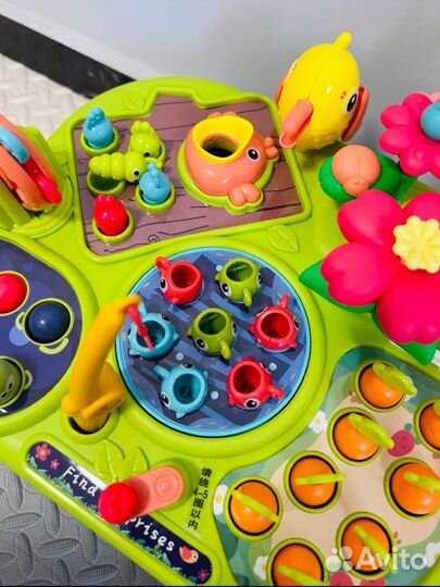 Игровой развивающий столик