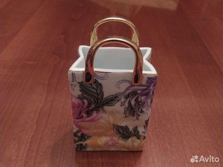 Вазочка фарфор