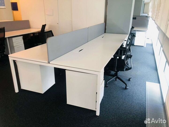 Стол офисный Бенч система