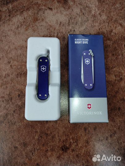 Нож Victorinox Classic SD alox Colors