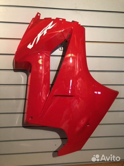 Боковой пластик борт Honda VFR800