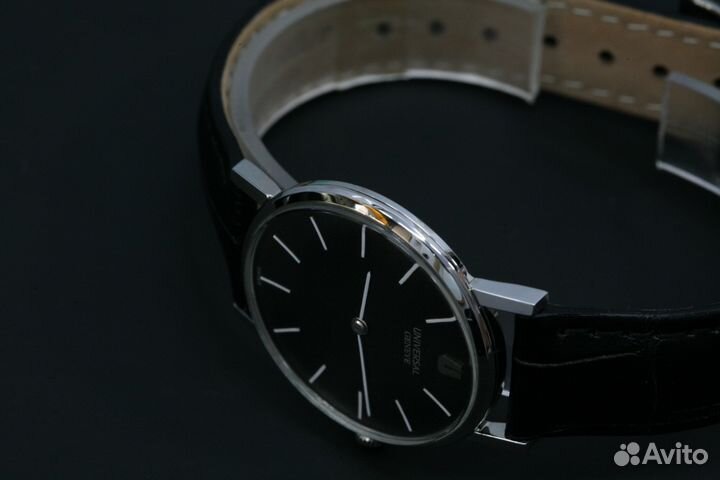 Винтажные часы Universal Geneve