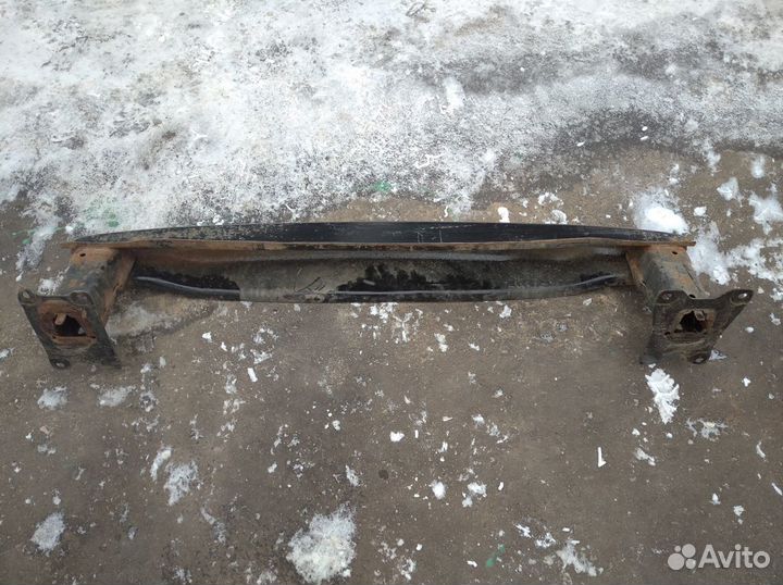 Усилитель бампера Volkswagen Jetta 6 2010-2019