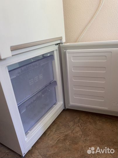 Холодильник Biko