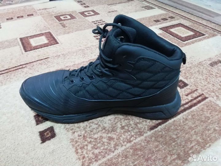 Кроссовки мужские