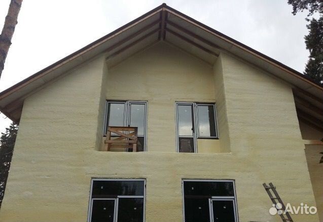 Утепление пенополиуретаном емкостей трубопроводов