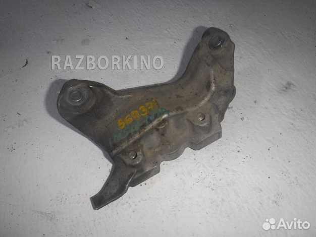 Кронштейн двигателя Опель