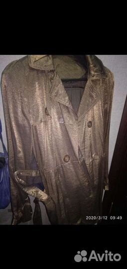 Плащ женский