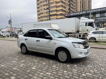 ВАЗ (LADA) Granta 1.6 AT, 2017, 140 150 км, с пробегом, цена 675 000 руб.