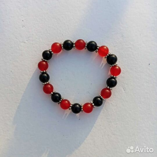 Браслет из бисера