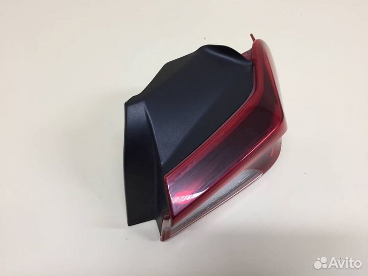 Фонарь задний правый Kia K5