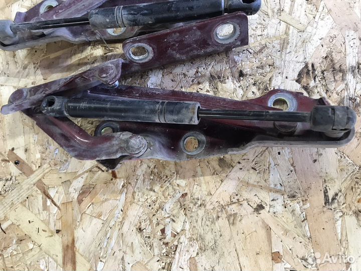 Петли багажника Opel Vectra B