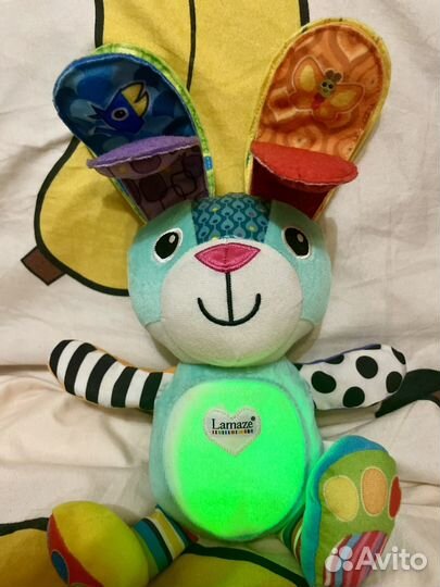 Светящийся кролик (говорит цвета)