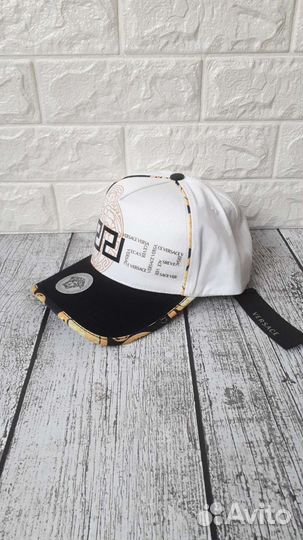 Кепка versace
