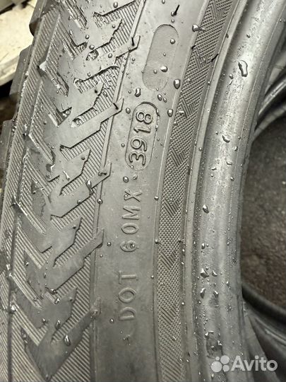 Nokian Tyres Hakkapeliitta 8 SUV 245/50 R20 102T