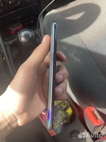 Samsung Galaxy A40, 4/64 ГБ